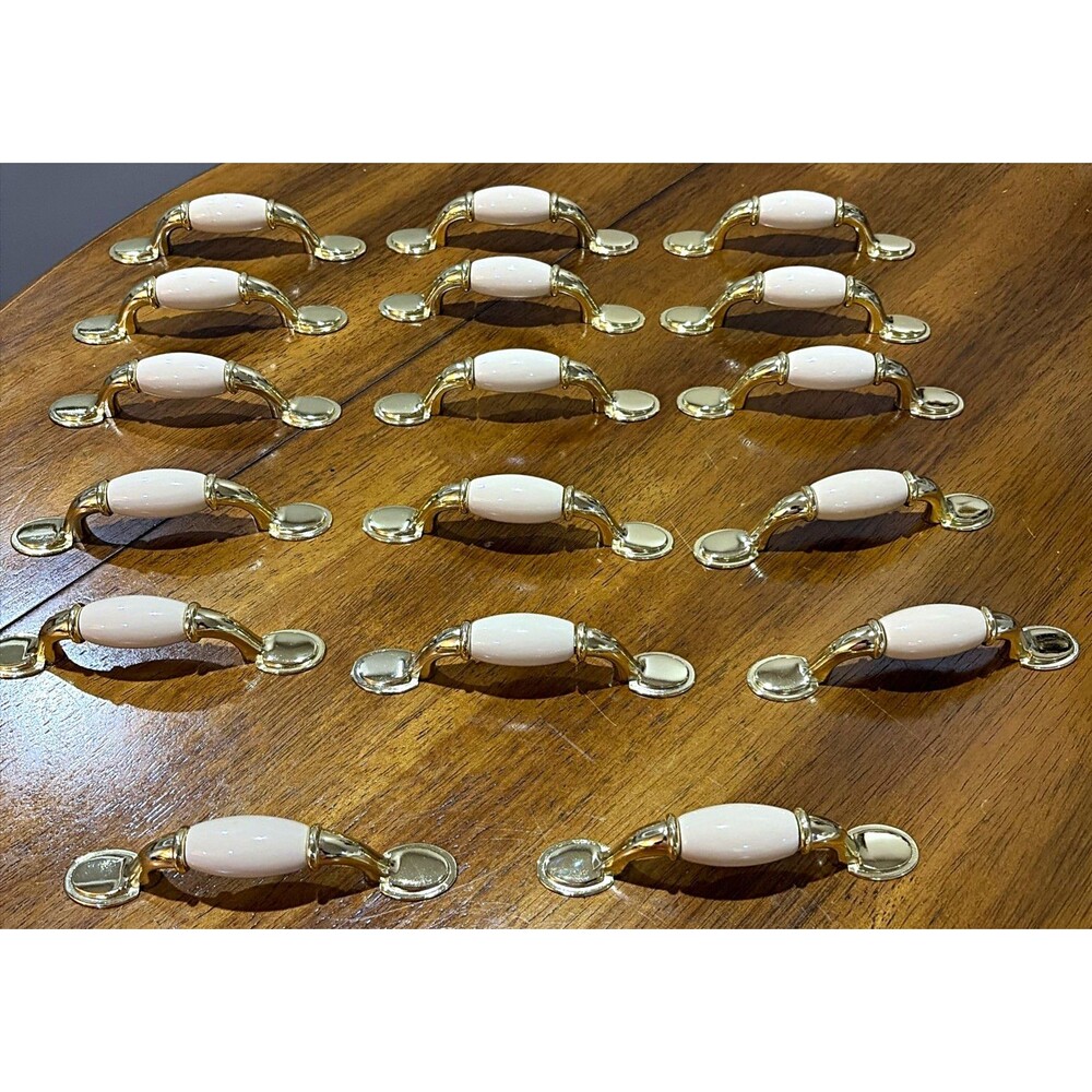 Lot of 17 Belwith Cream Ceramic Brass Cabinet Handle Pulls Drawer 3 Inch Center